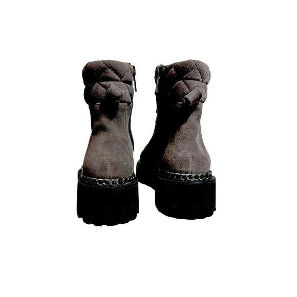 Vince Camuto Merindil Grey Suede Combat Chain Chunky Sole Boots Women's 6 NWOB - Picture 5 of 6
